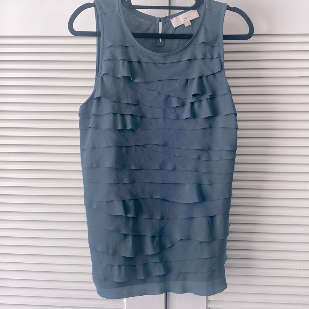 Sleeveless blouse, dark green, ruffle top